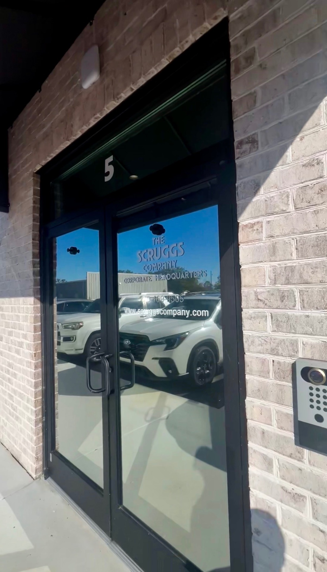 Commercial Window Cleaning at The Scruggs Company in Hahira, GA — photo 1