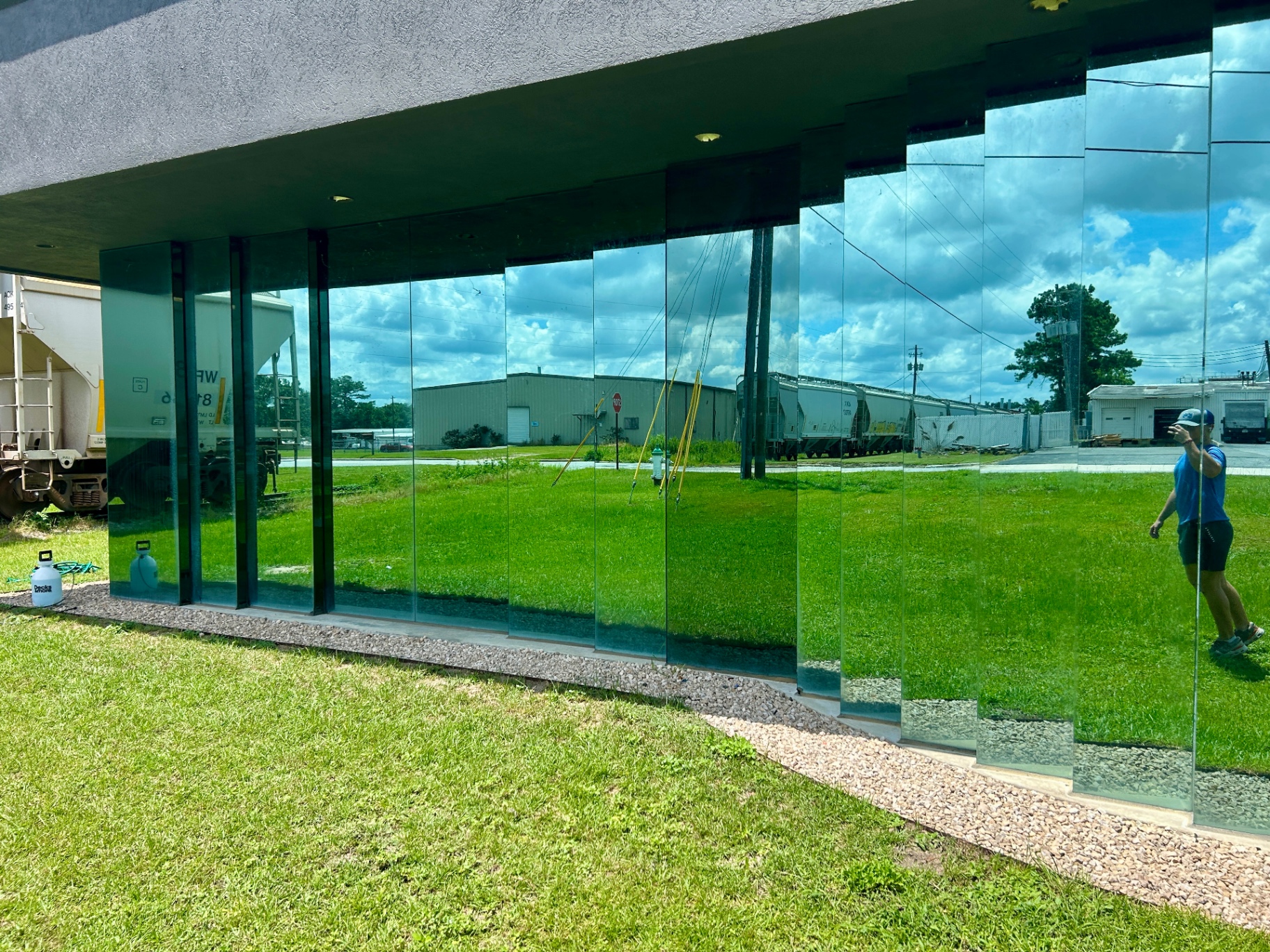 Commercial Window Cleaning at Powerhouse Diesel Generators in Valdosta, GA — photo 1